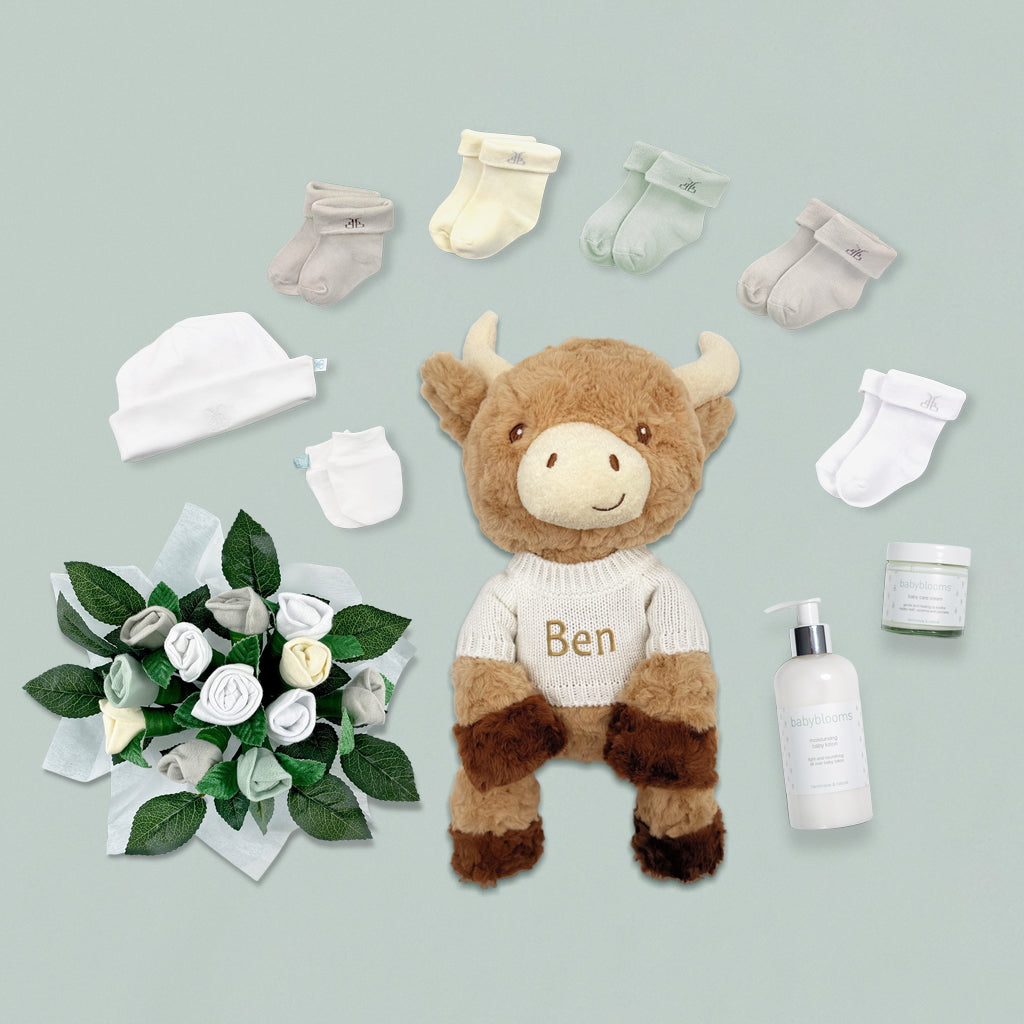 Personalised Highland Cow Welcome Baby Hamper, Neutral Contents 