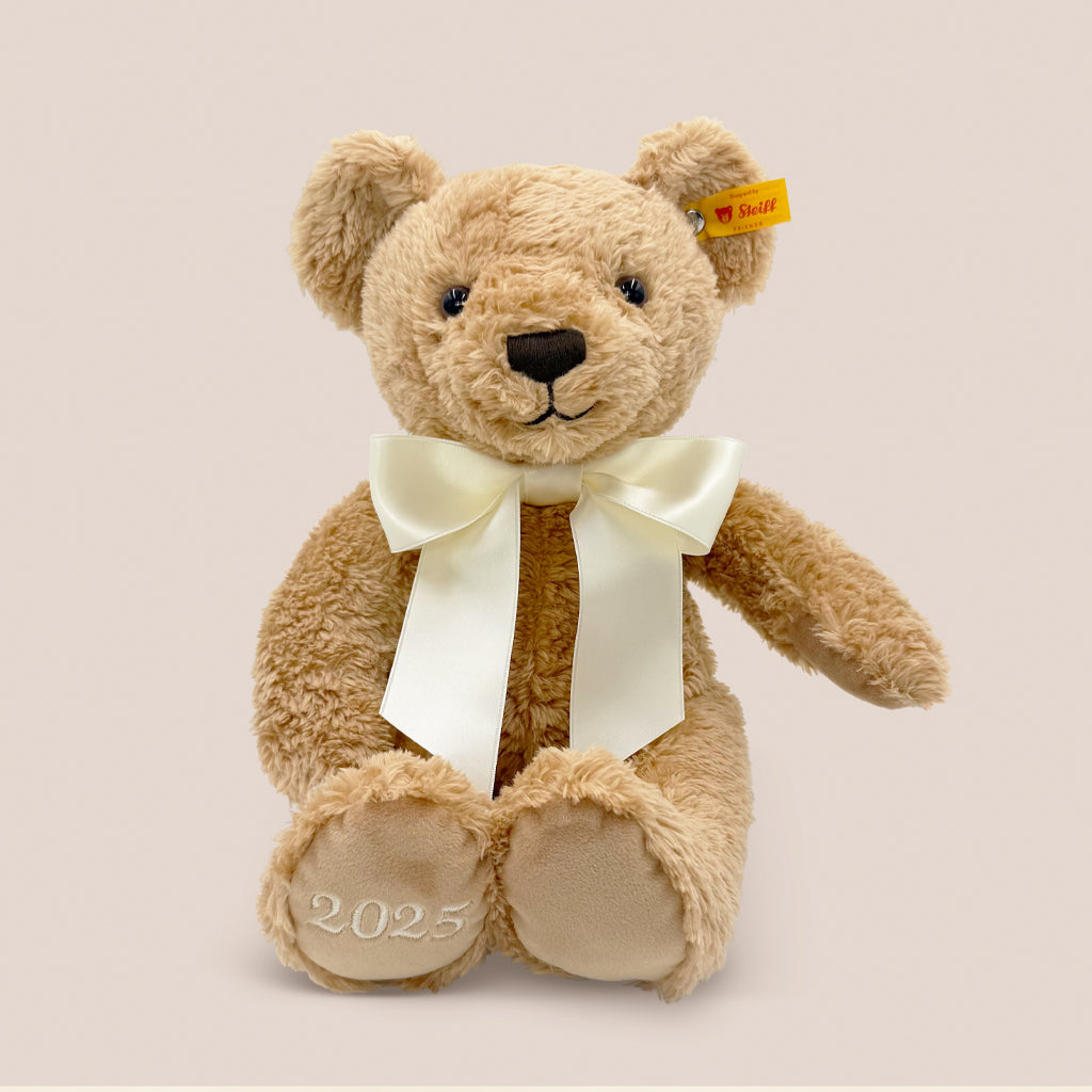 Steiff Cosy Year Bear 2025