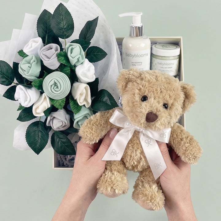 Bertie Bear Welcome Baby Hamper, Neutral