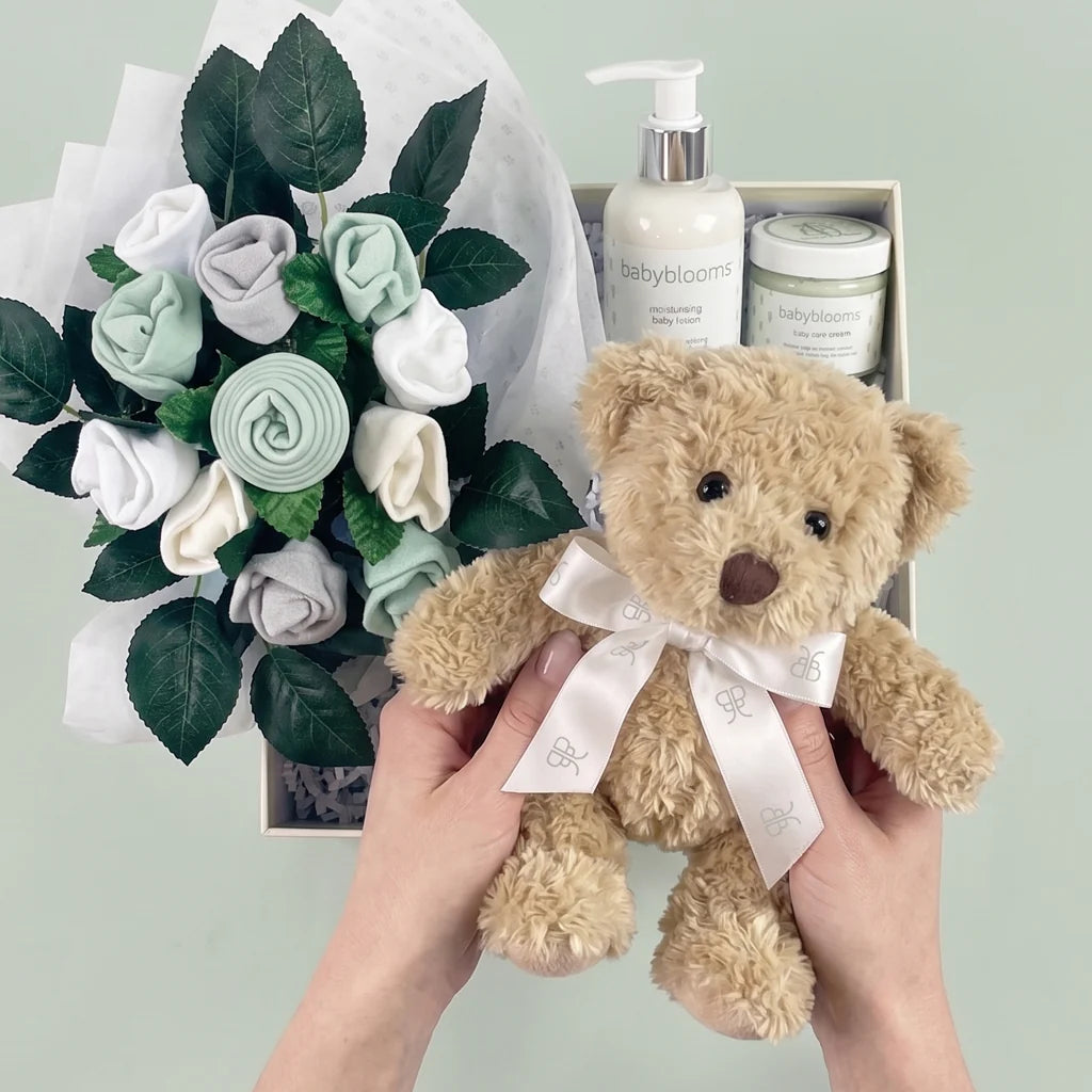 Bertie Bear Welcome Baby Hamper, Neutral