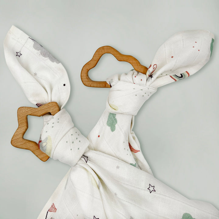 Muslins With Wooden Teethers Baby Gift
