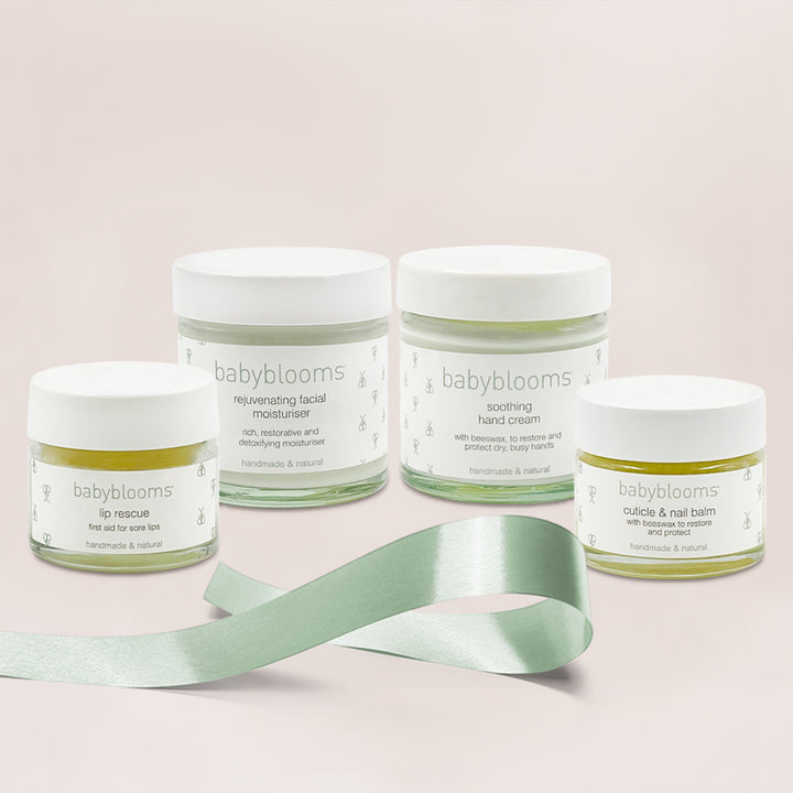 Mum's Essential Mini Skincare Set