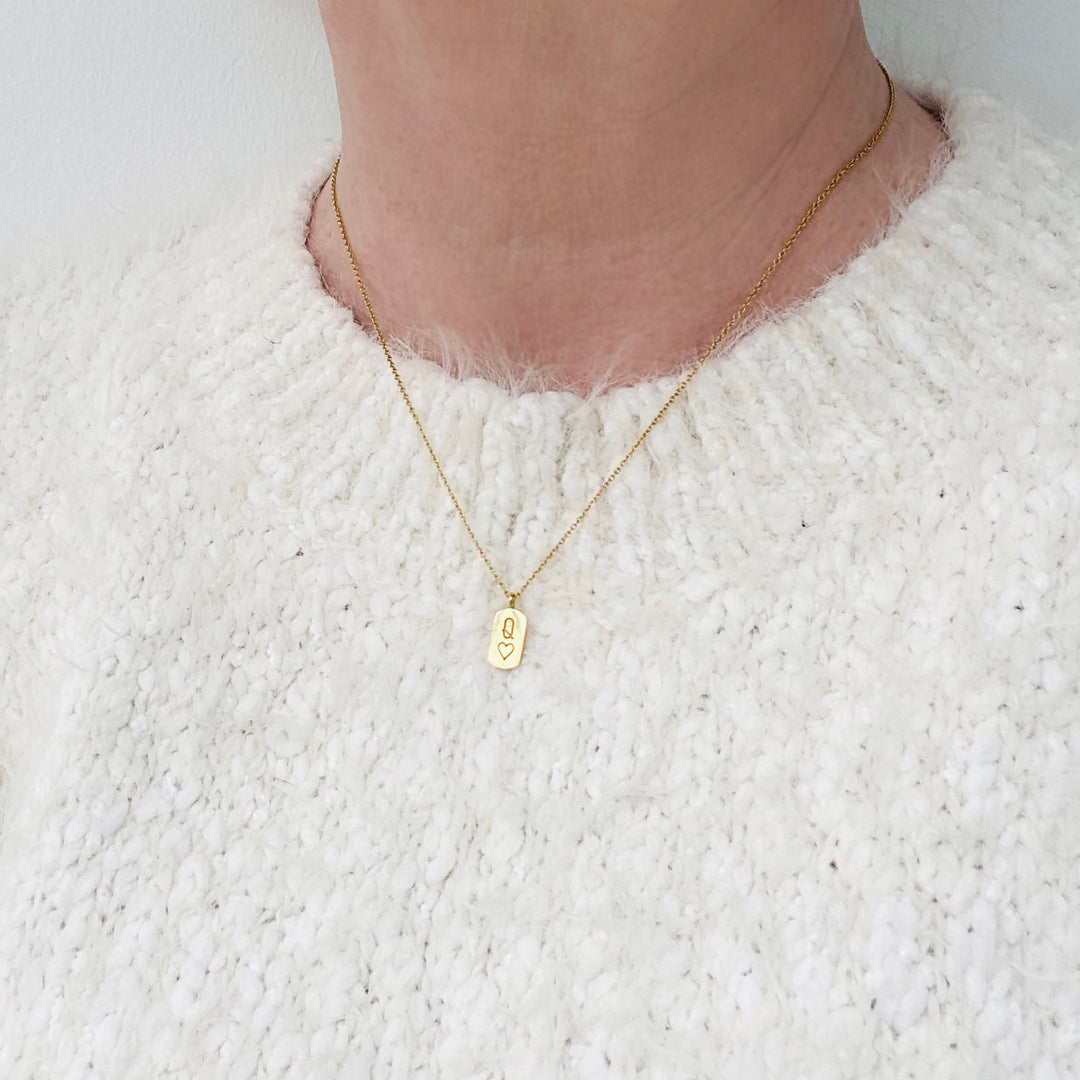 MayaH Jewellery Queen of Hearts Necklace in Gold